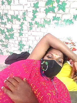 Snapshot of Tamil_queensexy chatting on December 14, 1:49 pm Tamil queensexy online show from December 14, 1:49 pm