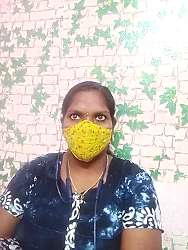 Snapshot of Tamil_queensexy chatting on February 20, 1:40 pm Tamil queensexy online show from February 20, 1:40 pm