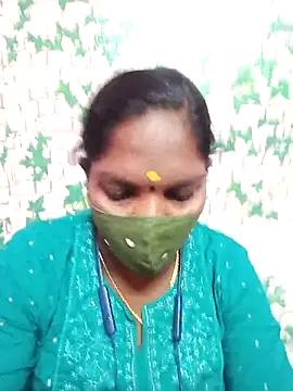 Snapshot of Tamil_queensexy chatting on March 8, 1:57 pm Tamil queensexy online show from March 8, 1:57 pm