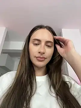 NattyPierce online show from March 3, 5:20 pm