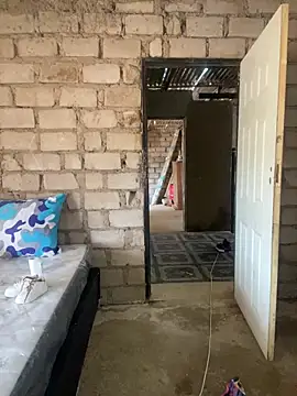 DarkGorgeous online show from April 9, 10:10 am