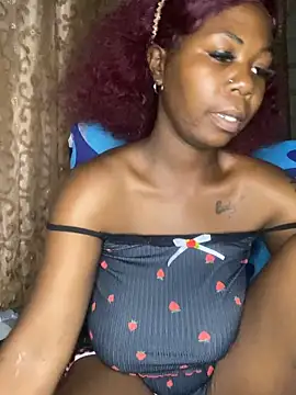 DarkGorgeous online show from April 16, 8:20 pm