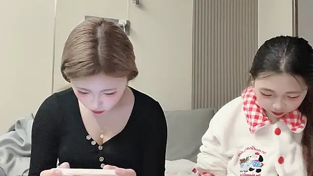 MM YY SS online show from November 8, 11:47 am