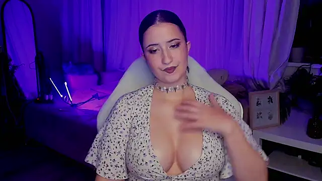 annallurings online show from October 6, 3:24 pm