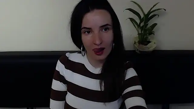 LaimaV  online show from May 29, 3:51 pm
