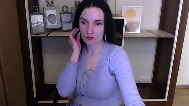 LaimaV  online show from April 22, 9:21 pm