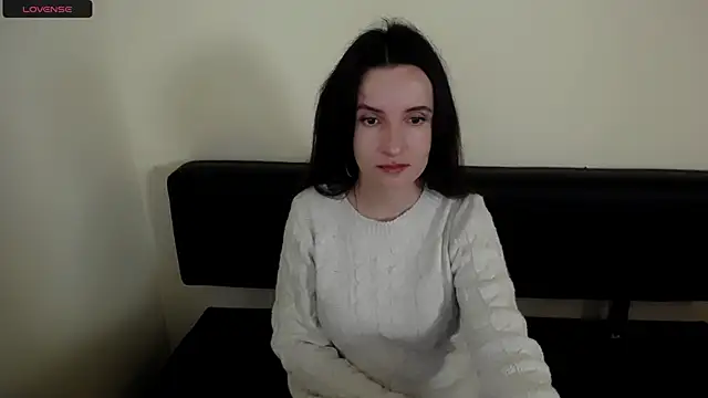 Snapshot of LaimaV_ chatting on October 5, 11:12 am LaimaV online show from October 5, 11:12 am