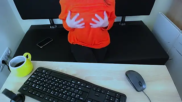 LaimaV  online show from November 1, 7:46 am