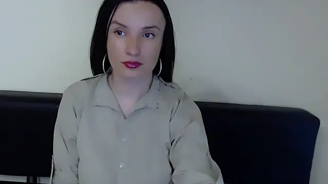 LaimaV  online show from May 5, 5:16 pm