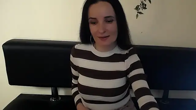 LaimaV  online show from April 6, 6:09 pm