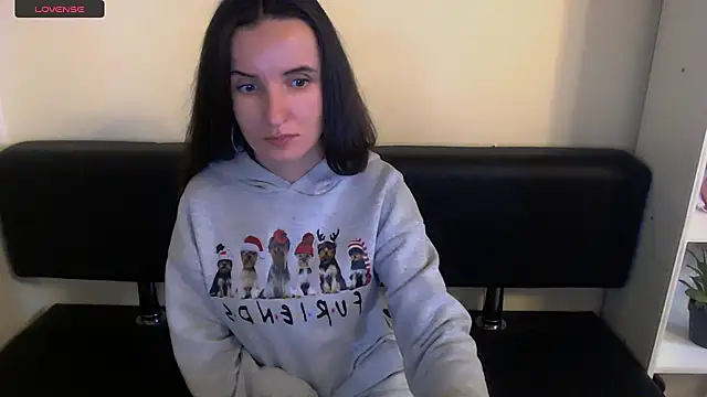 Snapshot of LaimaV_ chatting on December 20, 5:40 pm LaimaV online show from December 20, 5:40 pm