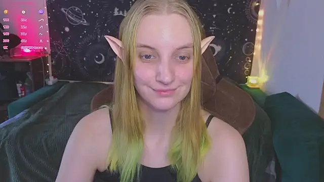 Snapshot of Fluffy_muffin_ chatting on February 4, 9:04 am Fluffy muffin online show from February 4, 9:04 am