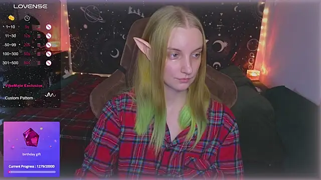 Snapshot of Fluffy_muffin_ chatting on January 7, 8:30 am Fluffy muffin online show from January 7, 8:30 am