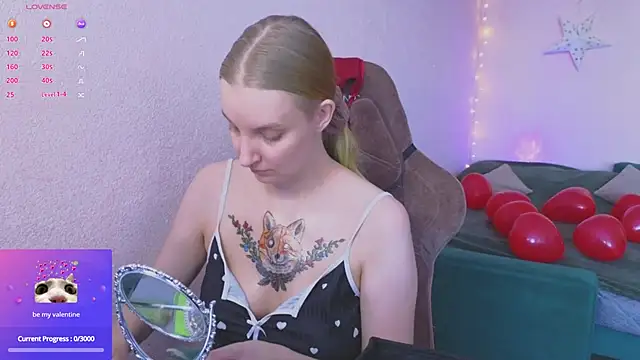 Snapshot of Fluffy_muffin_ chatting on February 15, 9:41 am Fluffy muffin online show from February 15, 9:41 am