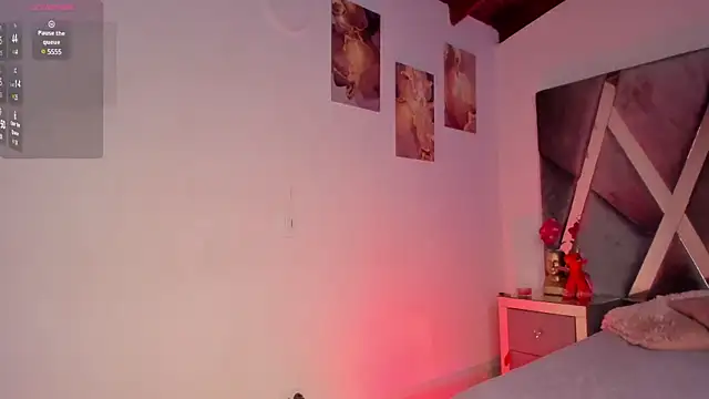 Snapshot of Milan_ebony chatting on March 5, 5:07 am Milan ebony online show from March 5, 5:07 am