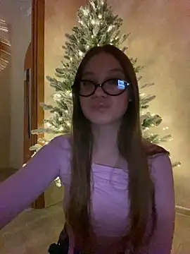 Bodee Cat  online show from December 7, 2:08 pm