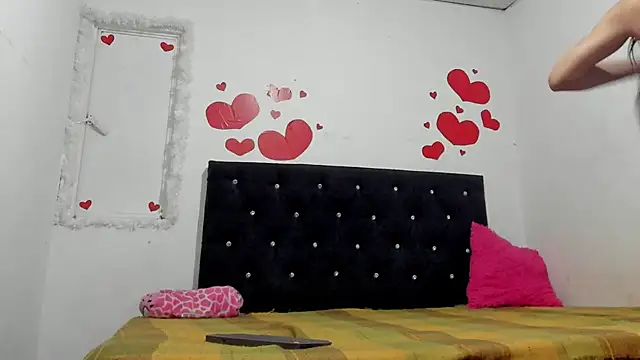 Snapshot of chloe_evanx_ chatting on March 14, 7:55 pm chloe evanx  online show from March 14, 7:55 pm