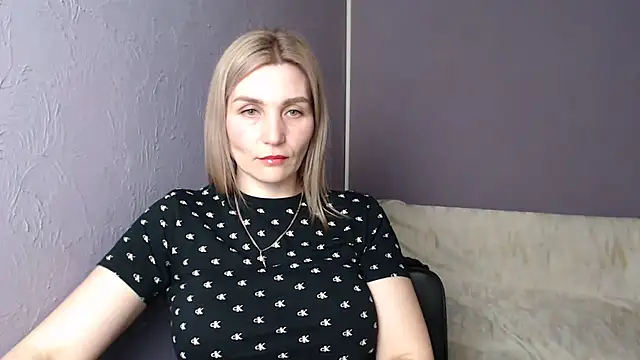 Snapshot of _sexy_lady chatting on March 7, 1:07 pm sexy lady online show from March 7, 1:07 pm