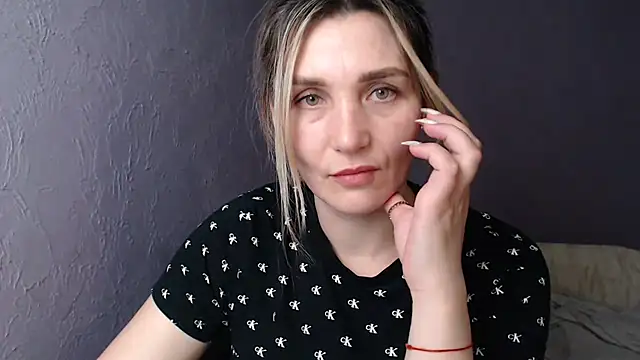 Snapshot of _sexy_lady chatting on February 27, 8:20 pm sexy lady online show from February 27, 8:20 pm