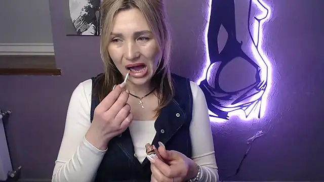  sexy lady online show from January 16, 1:15 pm