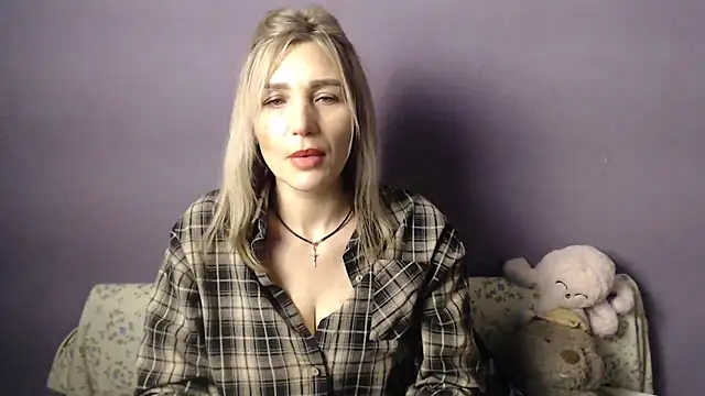  sexy lady online show from December 14, 3:06 pm