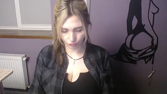  sexy lady online show from April 14, 12:21 pm