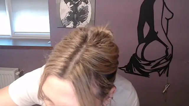  sexy lady online show from March 10, 12:20 pm