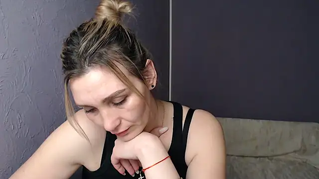 Snapshot of _sexy_lady chatting on March 6, 5:33 pm sexy lady online show from March 6, 5:33 pm