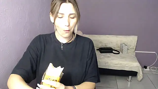 Snapshot of _sexy_lady chatting on September 22, 1:39 pm sexy lady online show from September 22, 1:39 pm
