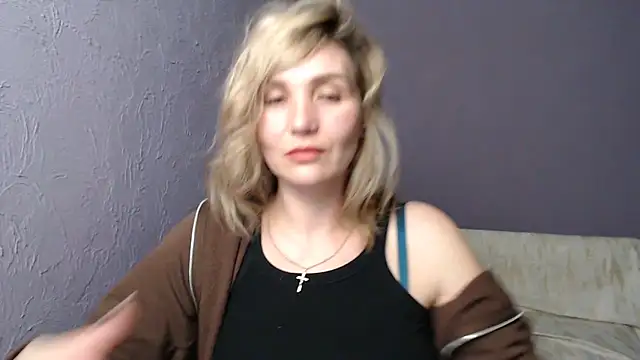 Snapshot of _sexy_lady chatting on March 20, 5:47 pm sexy lady online show from March 20, 5:47 pm