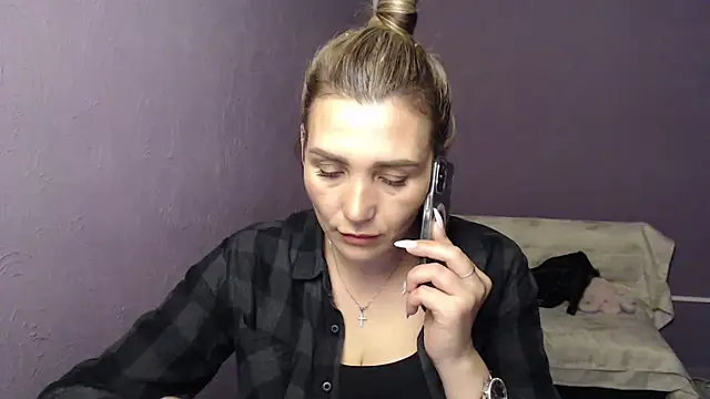  sexy lady online show from October 22, 12:15 pm