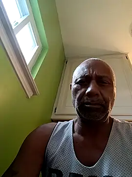 Snapshot of yasohw chatting on November 28, 6:19 pm yasohw online show from November 28, 6:19 pm