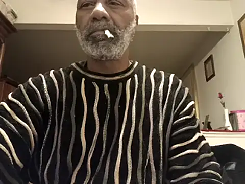 Snapshot of yasohw chatting on January 17, 9:35 am yasohw online show from January 17, 9:35 am