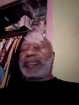 Snapshot of yasohw chatting on January 12, 12:23 pm yasohw online show from January 12, 12:23 pm