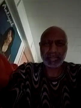 Snapshot of yasohw chatting on December 4, 5:23 pm yasohw online show from December 4, 5:23 pm