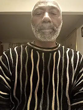 Snapshot of yasohw chatting on January 9, 6:53 am yasohw online show from January 9, 6:53 am