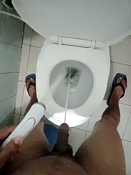 Snapshot of fanus_6927 chatting on October 30, 4:26 pm fanus 6927 online show from October 30, 4:26 pm