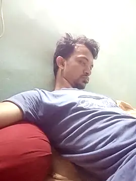 Snapshot of fanus_6927 chatting on October 15, 4:26 pm fanus 6927 online show from October 15, 4:26 pm