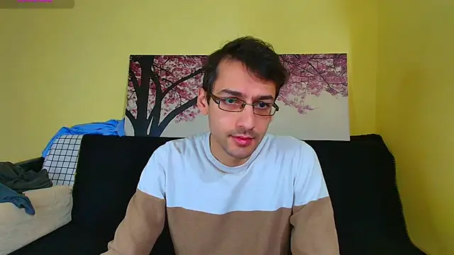 HungEddy online show from December 3, 2:38 pm