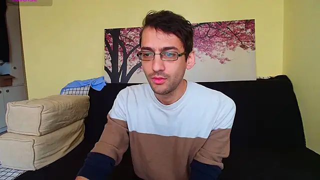 HungEddy online show from November 28, 8:58 am