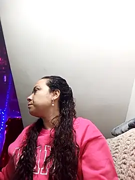 RenataSexy  online show from December 17, 4:23 am