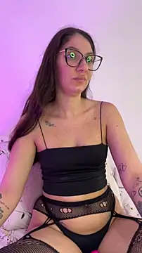 DianaSartori online show from April 9, 1:06 pm