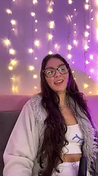 Snapshot of DianaSartori chatting on May 13, 1:18 pm DianaSartori online show from May 13, 1:18 pm
