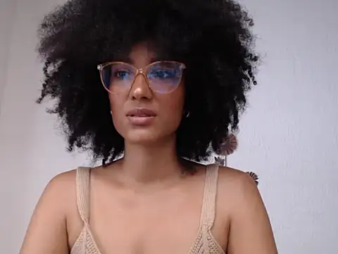 violettamartins online show from June 26, 9:20 pm