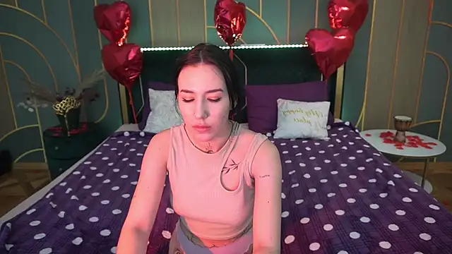 NikkiGoldSide online show from March 2, 4:58 pm