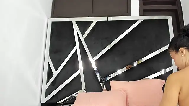 Snapshot of Sofia-candyht chatting on March 2, 9:19 pm Sofia-candyht online show from March 2, 9:19 pm