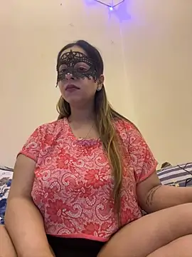 Snapshot of maskinamy chatting on January 17, 7:49 pm maskinamy online show from January 17, 7:49 pm