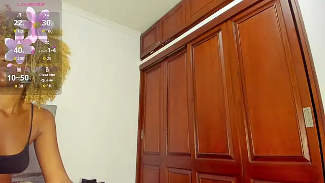 tammy  brown online show from November 25, 12:05 pm