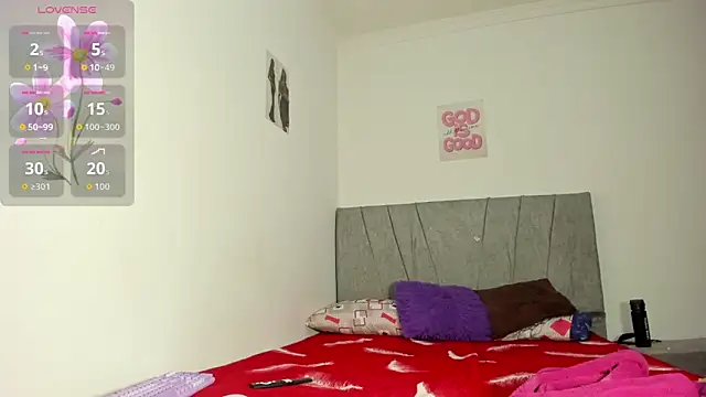 tammy  brown online show from October 25, 12:04 pm