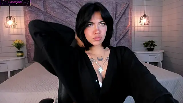 Snapshot of Gianna_foxy chatting on June 19, 2:12 pm Gianna foxy online show from June 19, 2:12 pm
